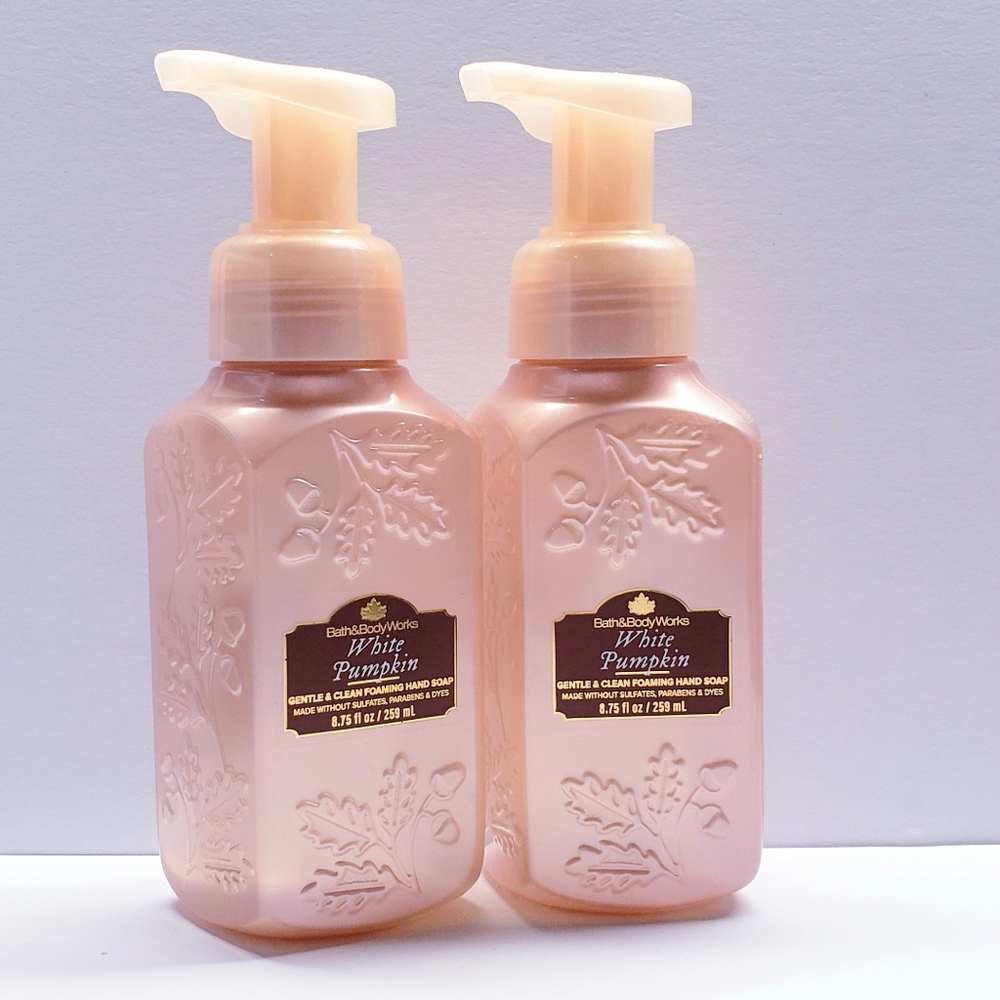 Bath & Body Works WHITE PUMPKIN Gentle Foaming Hand Soap, 8.75 fl oz (2 pcs)